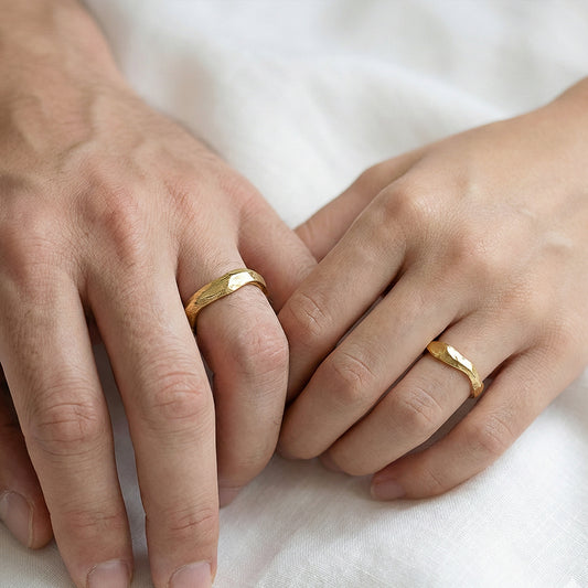 Pair of yellow gold twig-shaped wedding rings