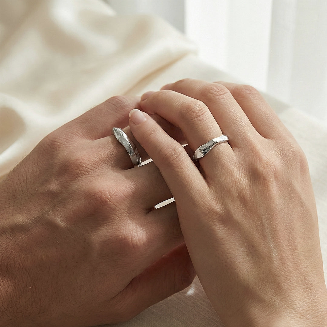 Pair of white gold twig-shaped wedding rings