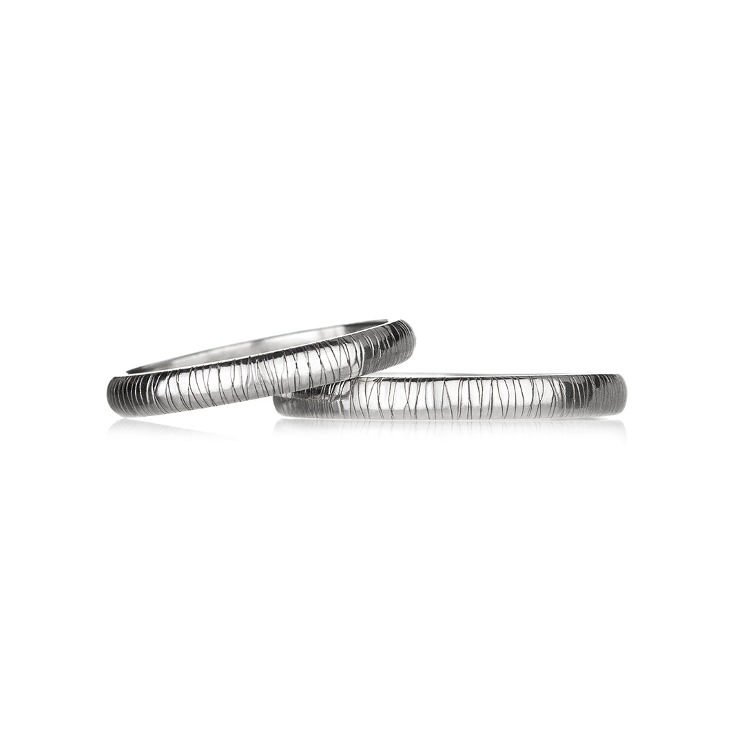 Linea_textured_white_gold_wedding_rings