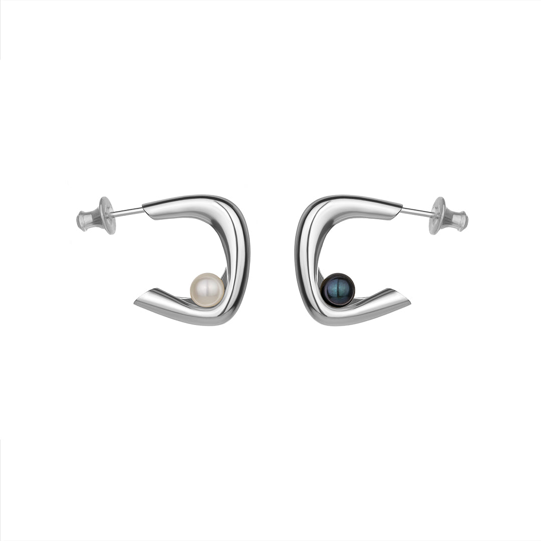 Aura earrings white gold sterling silver white black pearl